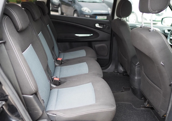 Ford S-Max cena 32900 przebieg: 253000, rok produkcji 2011 z Stawiszyn małe 596